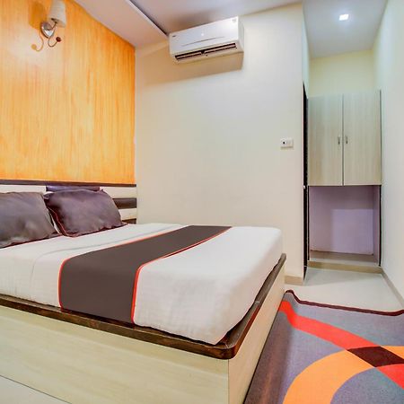 Collection O Golden Tulipz Boutique Hotel Mumbai Exterior photo